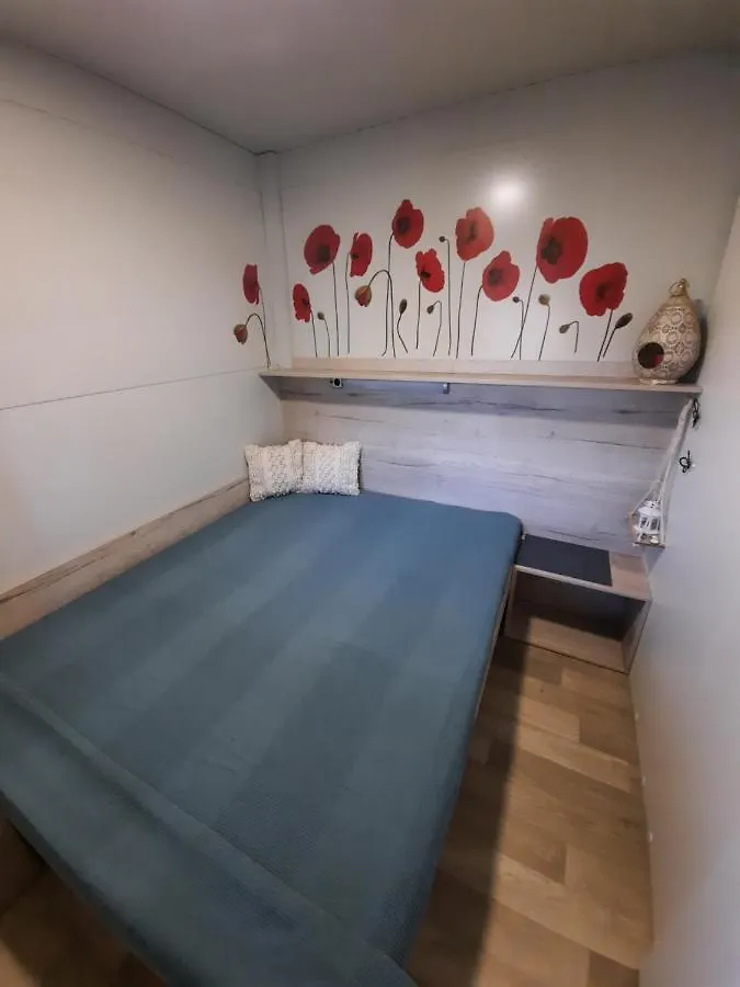 Ferienhaus Sand & Relax Privlaka - Mobile Home Gloria