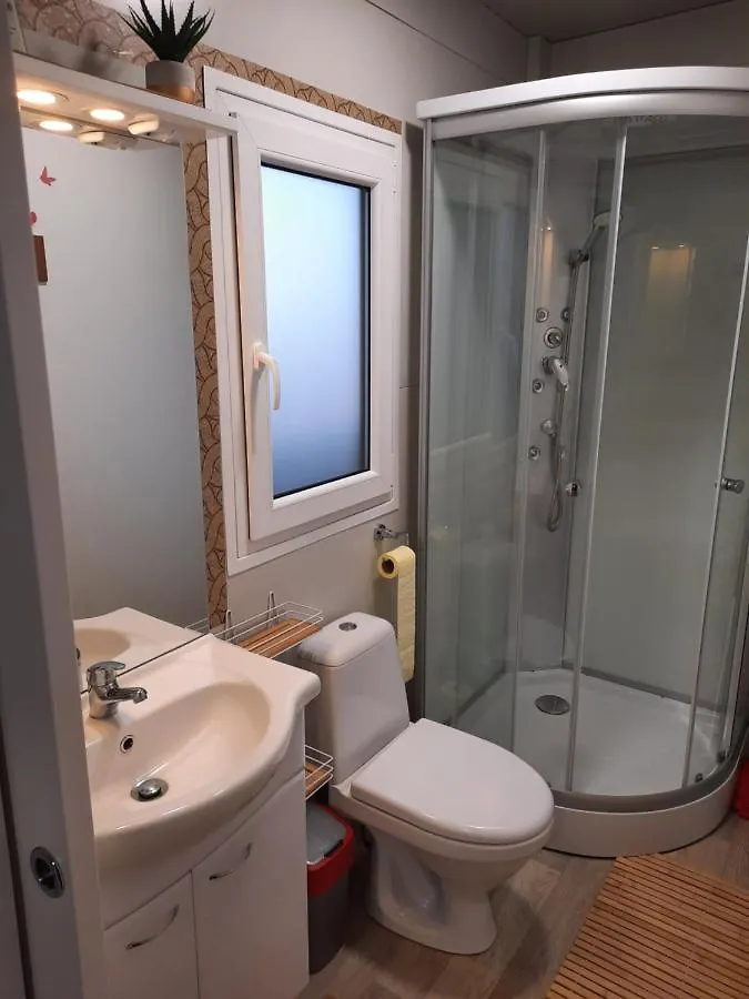 Ferienhaus Sand & Relax Privlaka - Mobile Home Gloria Kroatien